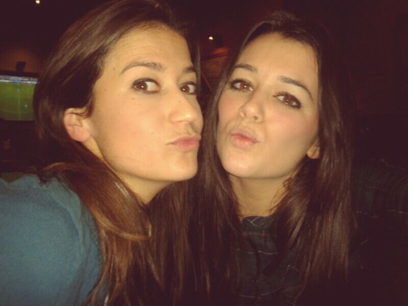 Jony_lavida's tweet photo. Tarde de amigas, confidencias y risas en Atocha con @Fn91Inmaculada !!! Jajaja #love#friends http://t.co/Z7Na5mTUdK