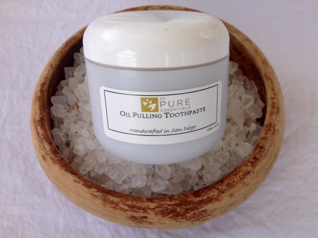 kbPureSD's tweet photo. http://t.co/cAEgj8uYVk #oilpulling #toothpaste #natural #kbpureessentials #AYURVEDA http://t.co/ypir2JhSv5