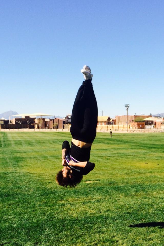 AyyMills's tweet image. Mid flip #doublefull