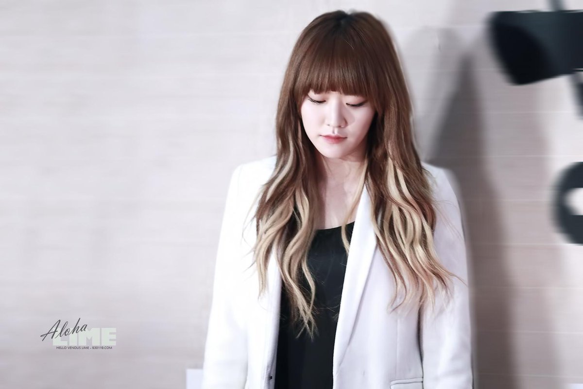 AlohaLime's tweet photo. 라임아 생일 축하해!!   #Happy23rdLimeDay #AppleHipHaleyTurns23 #라이미생일축하해 @chHELLOVENUS http://t.co/NjPxwEfbJS
