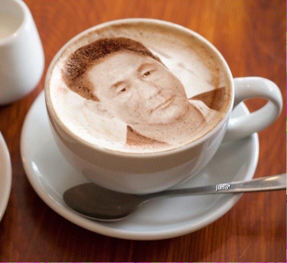 Cappuccino ! 

Takeshi Kitano a.k.a. Beat Takeshi 

Happy 68th Birthday !!!

18 Jan 1947 