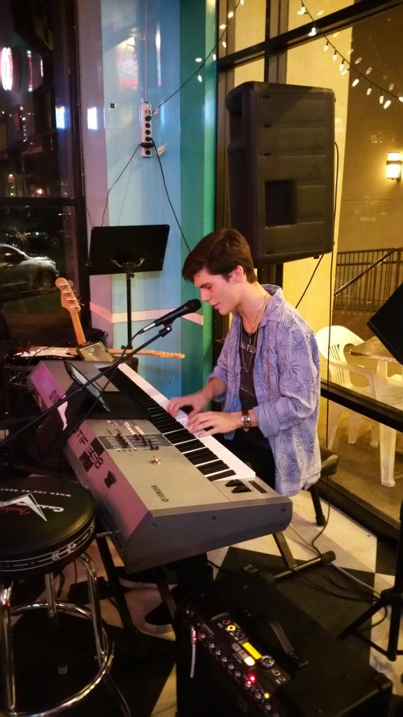 Tanya Constantine tweet media