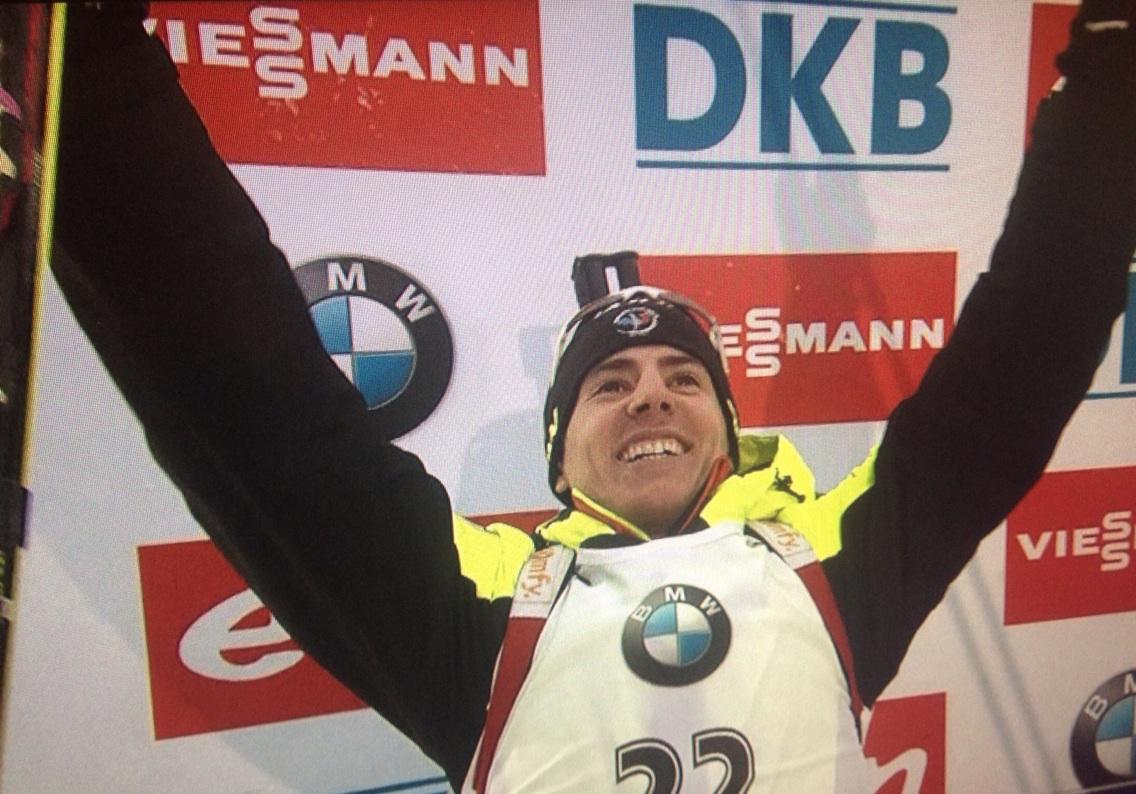 lefortmanu's tweet photo. Quentin Fillon Maillet 22ans 2ème de la Mass Start de Ruhpolding 1er podium de sa carrière #biathlon http://t.co/sKsMyblR9c