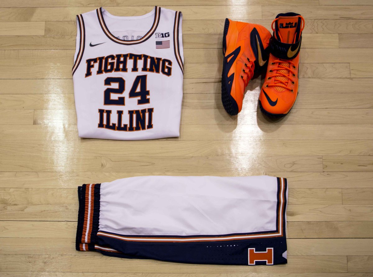 IlliniMBB's tweet photo. With Hoosiers in town, seems appropriate to break these out again today. #FlyinIllini #Throwbacks #Illini http://t.co/GzZrhOf1l4