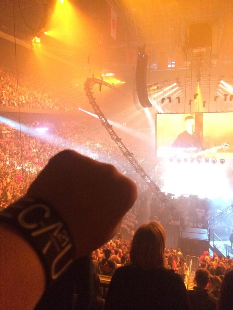 Elizabeth_M_P's tweet photo. #ENDITMOVEMENT #THECROSSHASOVERCOME http://t.co/UpssVQXB13