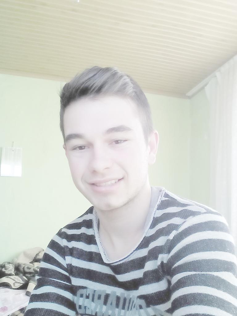 utkucandan1's tweet photo. UUU parlak çocuk :D http://t.co/lTrSsT9JB0