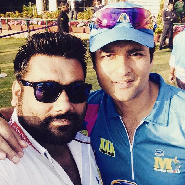 0703shukla's tweet photo. Ccl#rohit nd I http://t.co/rRb7SusFI3