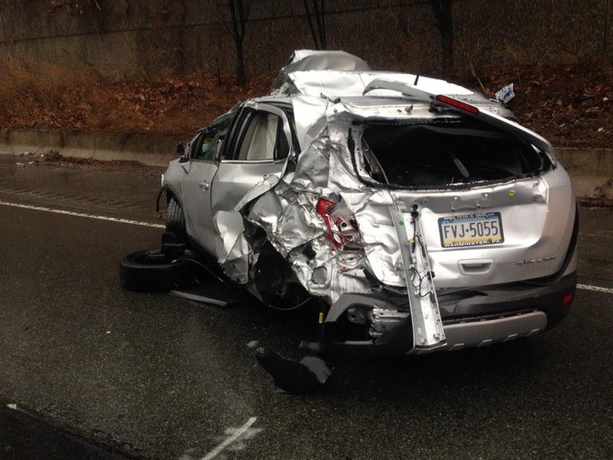 View image on Twitter