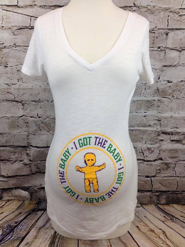 TamrahJs's tweet photo. @RandiRPeterson I wish this maternity shirt had come out sooner!!! I got the baby! http://t.co/ARm84UWTVF http://t.co/eQ4jxz05NK