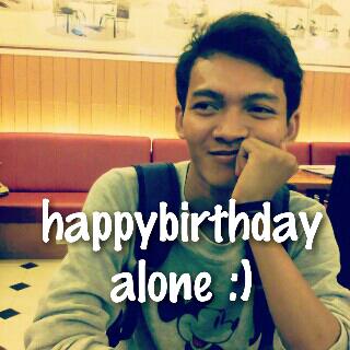 Dj_Thamrin's tweet photo. Happy birthday alone :) http://t.co/lMGt4JC5RI