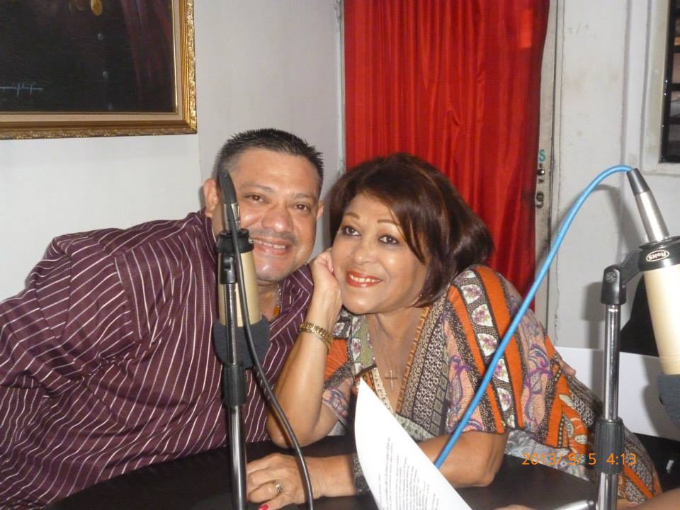fundapuem1's tweet photo. El Caballero de la Gaita Ender Cárdenas junto a Lula Lopez. http://t.co/anhi4yCbt8
