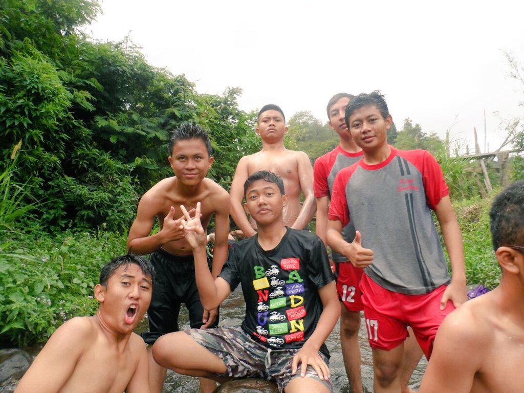 Naufal_RF11 tweet picture