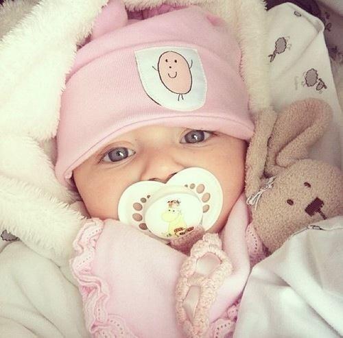 ElsaNDes's tweet photo. 👶💘 http://t.co/KQ3qAKSx8t