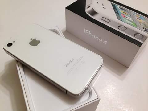 Rausebiordsale's tweet photo. Iphone 4 en venta http://t.co/0y9rthijRy
