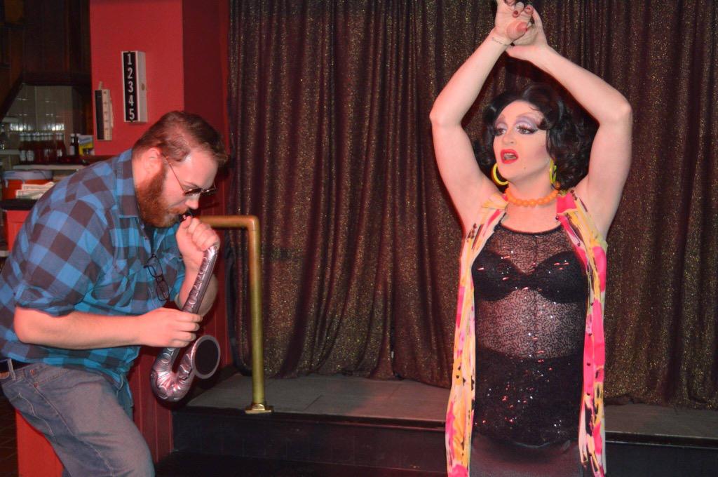 MoxieSillin's tweet photo. #SAMBA and #airsax! #StellaDOro #phillyqueen #retrodrag #drag #ventureinn https://t.co/hCqSQ3Jknn http://t.co/Di0Qc2AxGh