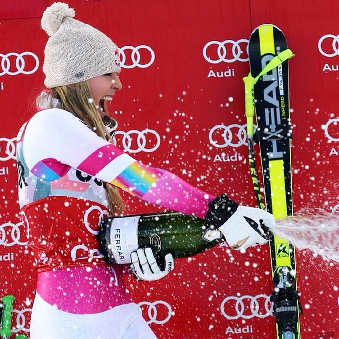 redbull's tweet photo. π #LiVeTheClimb RT @lindseyvonn Aaaaaahhhhhh I did it!!! Today was awesome! #sohappy #win62 http://t.co/mxGa3CAwZT