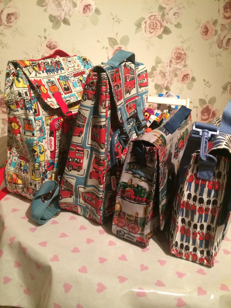 zoecrane1975's tweet photo. @CK_lovetolisten... the boys school bags all ready for the morning.. ❤️ http://t.co/Q1SHA7GEK8