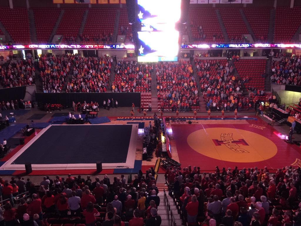 CycloneATH's tweet photo. “@Shawn_Koehler: Awesome weekend @CycloneATH!!! We love #BeautyAndTheBeast and #clonecones!! http://t.co/jtc7781gAX”