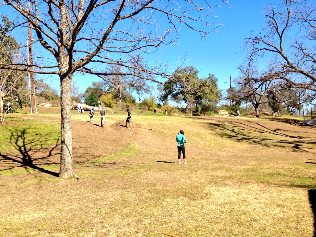AustinCX15's tweet photo. Thx to all who came out to Zilker work day. Amazing turnout &amp; support. @BSS_Austin @usacycling @austinparksfdn http://t.co/IO2YzjKU0q