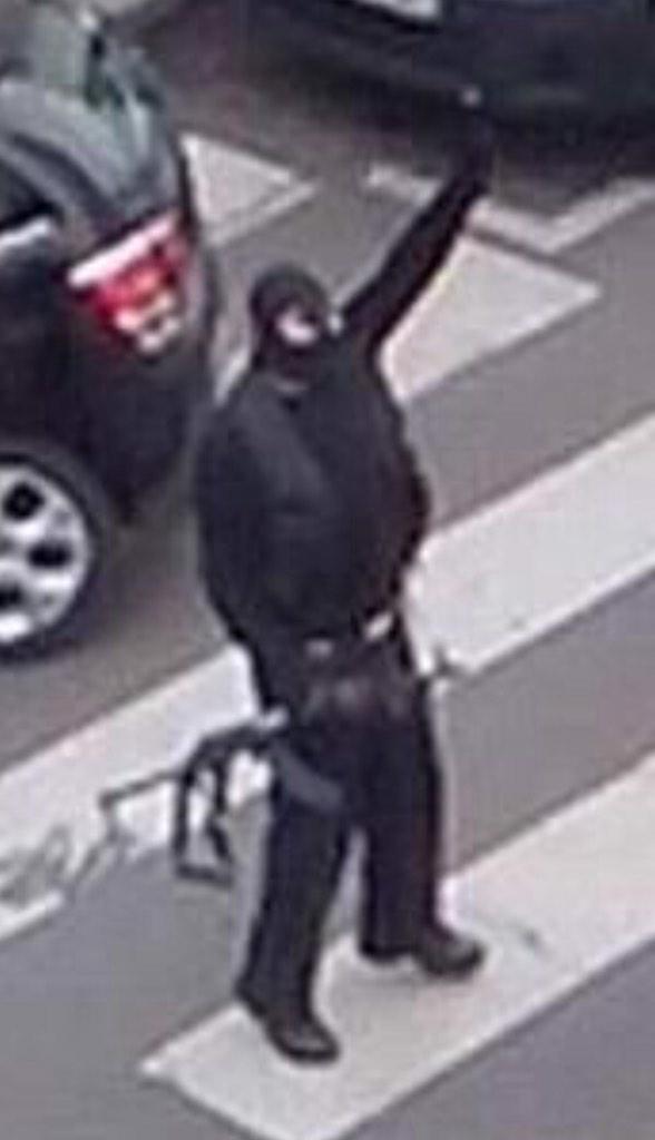 Addnaannn's tweet image. Does this so called jihadi look a bit white?! #CharlieHebdoFalseFlag