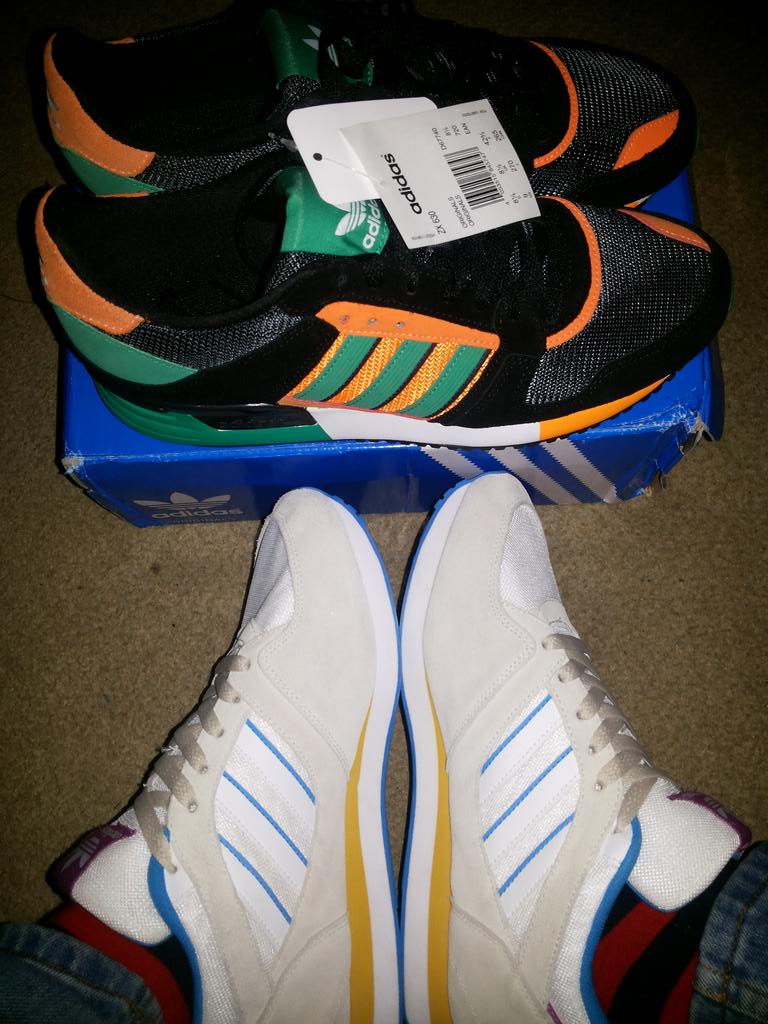 atoycollect's tweet photo. Dipilih aja new size 42 2/3 semua. Bantu om @BADE_Official @kickSolution @FS_80cs @ShoesAndCare @tyoaldiansyah http://t.co/dOtB6IjDeg