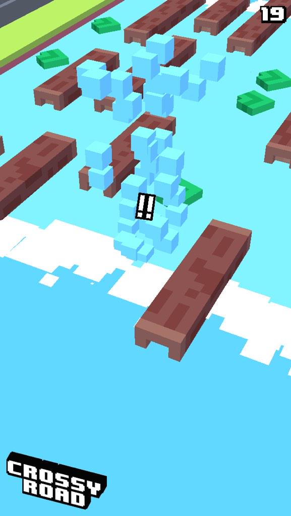 smith_oren's tweet photo. Crossy road fails http://t.co/NhLAXt7BON