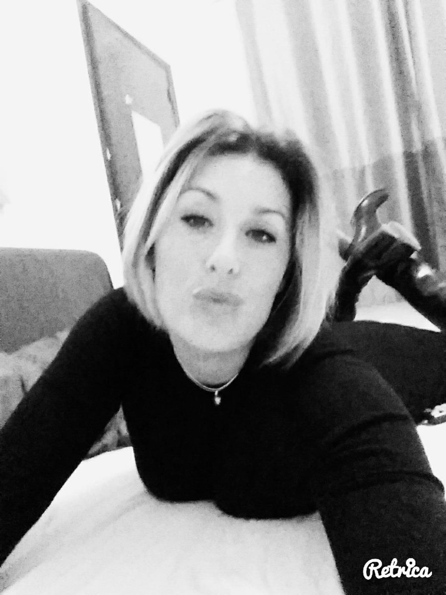 samshazo's tweet image. 