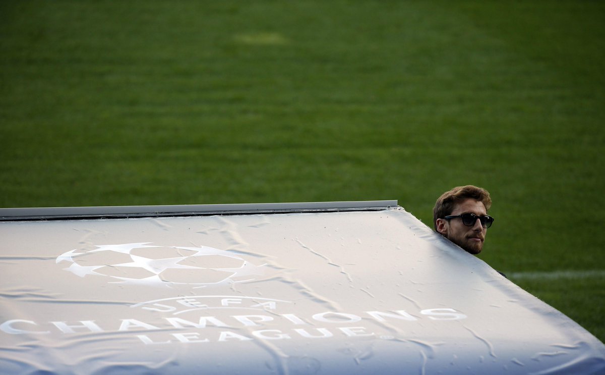 Squawka's tweet photo. Happy 29th birthday to Juventus &amp; Italy midfielder Claudio Marchisio! http://t.co/mW73NXKLKG