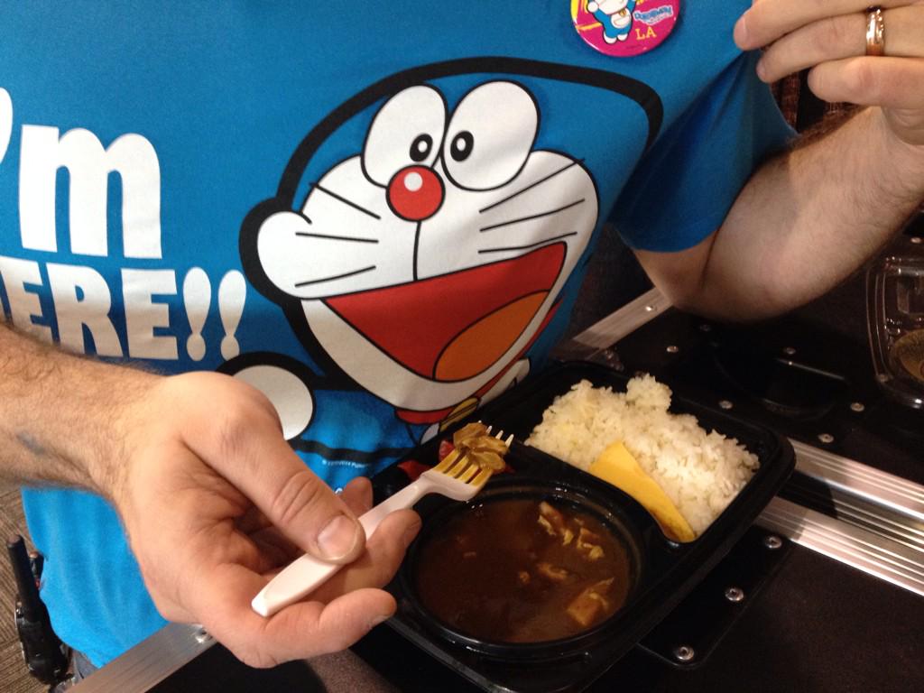 CompassX2's tweet photo. If you are @ #AsianAmericanExpo and looking for Japanese #curry #MiyabiTei has chicken curry! #Doraemon loves it too! http://t.co/oQ2bFON6G8