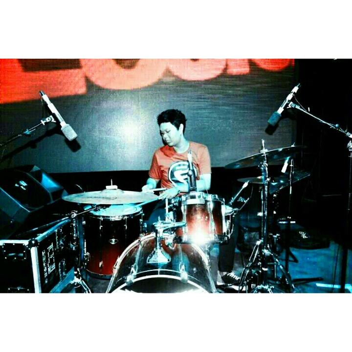 Happy Birthday untuk Drummer kita <a href="/adhiephoetra/">Pt Adi Putra Sanjaya</a> , Panjang umur dan sehat selalu!