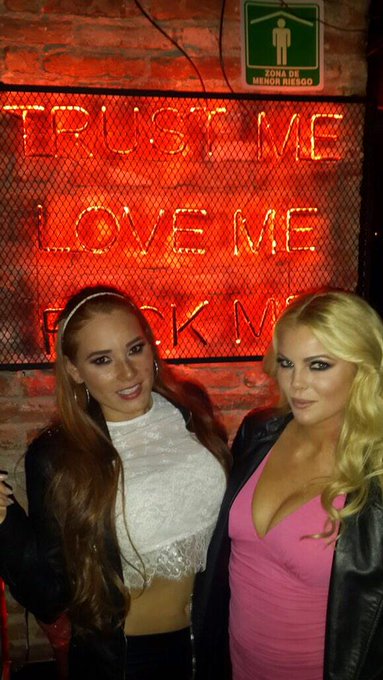 She couldn't speak English and I couldn't speak Spanish BUT something's are just universal. I love making<a href="/tag/babemethodexperience"class="tags"><span>#babemethodexperience</span></a>