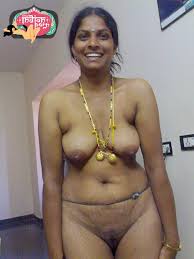ankithtiwari's tweet photo. married indian ladie really loook sexy http://t.co/449FPm3F82