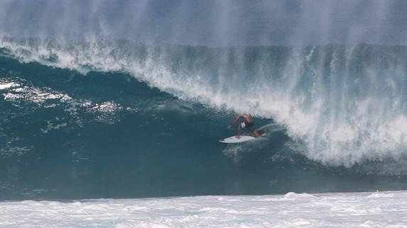 Close outs are easier to catch when it's too crowded 📷: framy by @danebmesquid