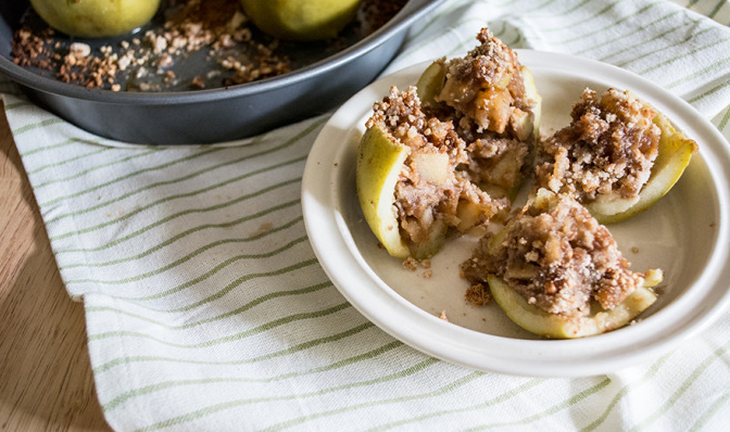 PlantBaseRecipe's tweet image. Crustless Caramel Apple Pie - plantbaseddietrecipes.com/crustless-cara… #PlantBased