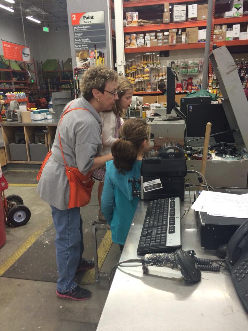 courtneymdefeo's tweet photo. I love great customer service. #homedepot #paintlessons http://t.co/kAA8aCr27g