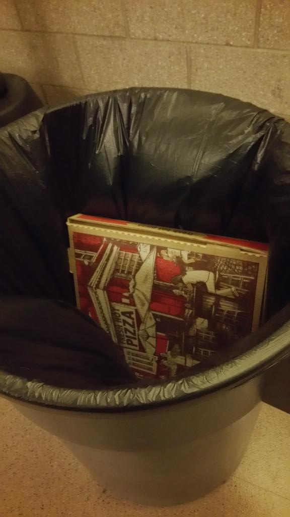 rmhselectrics's tweet photo. Trash pizza is life #swingawrench http://t.co/g3RRBrBqDn