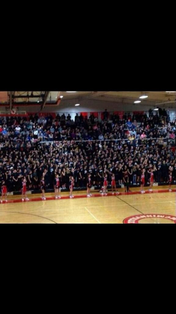 lindseymarie424's tweet photo. @SMACKHighOR ours is. π»π #machigh http://t.co/V1ETrbGkEe