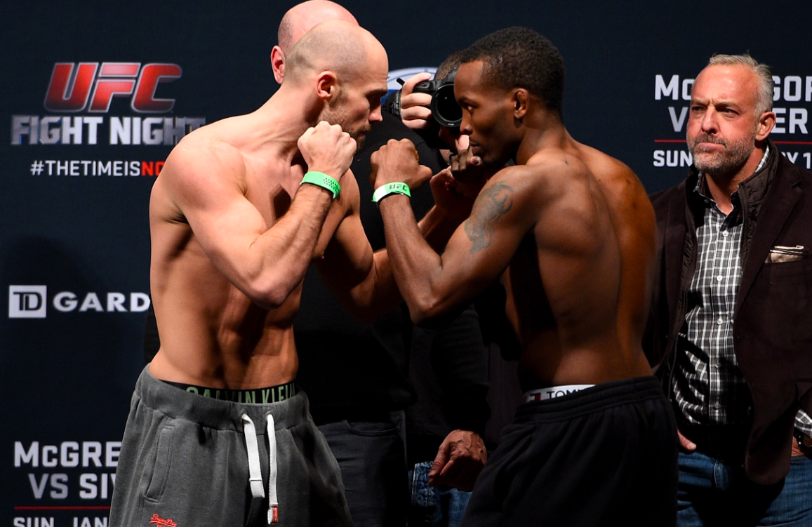 ufc's tweet photo. The #UFCBoston headlining prelim is about to go down live on @FOXSports1 @PendredMMA vs @SeanSpencer170 http://t.co/oMQF6bP1Mx
