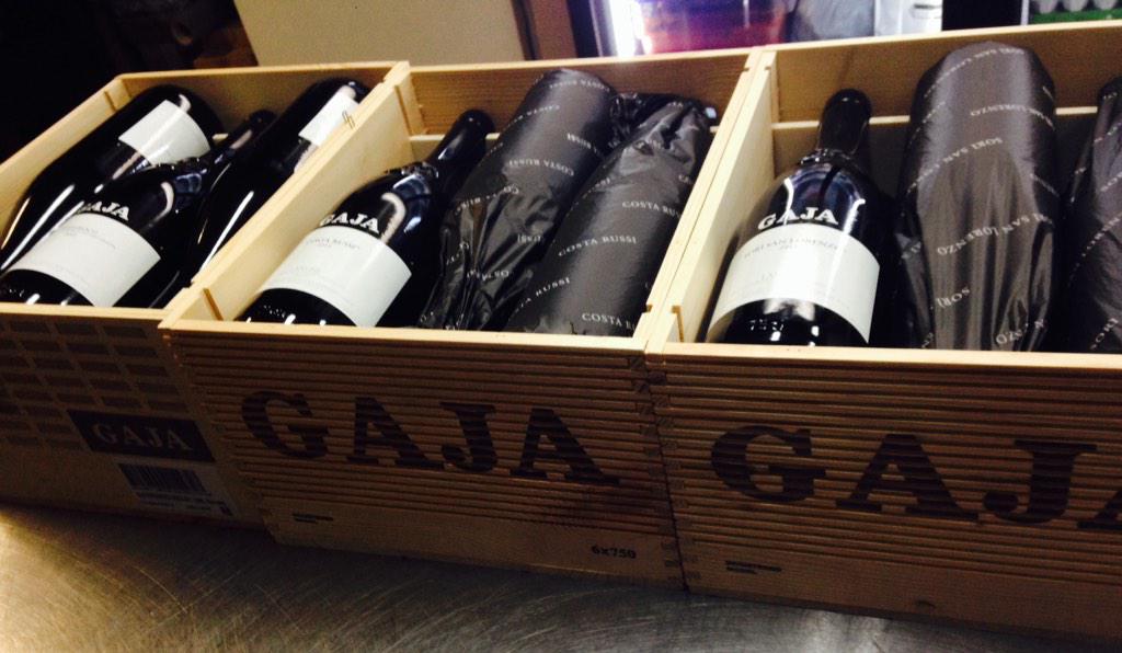Francasyyc's tweet photo. Wonderful time @FrancasItalian last night with amazing GAJA wine and wonderful friends!! http://t.co/tVr05YDoSG