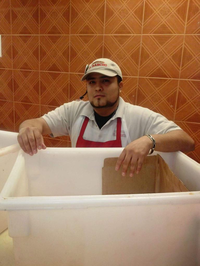 Guillermo Morales (@mefomofo) on Twitter photo 