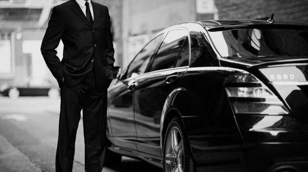 #mfw
#EsquireEnMilan y @uber_dfv te regalan 2 viajes de $200.00
Descarga su #app y regístrate con el código: MILANFW