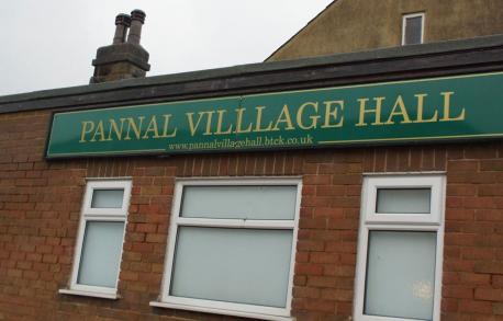 minyario's tweet photo. @Xfm This sign was up in Harrogate for years before anyone noticed! http://t.co/vBEP7ML3WX