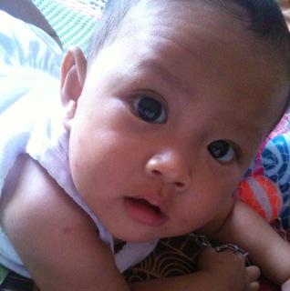 mahrunnisa's tweet photo. Baaaa #babyunnasq http://t.co/nHOoCQnlbs