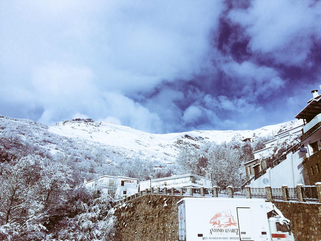 josemarotillo's tweet photo. Toma nevazooo http://t.co/r3FUerVREW