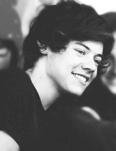 This smile is only fake..