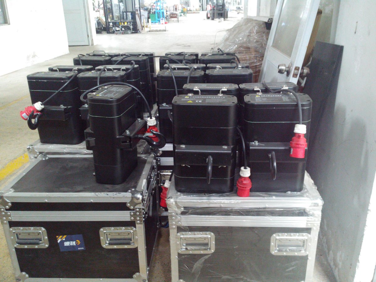 coreatchina's tweet image. Hoist goes under inspection and load test before delivery.
Coreat electric chain hoist---your stage maker &amp;amp; supporter