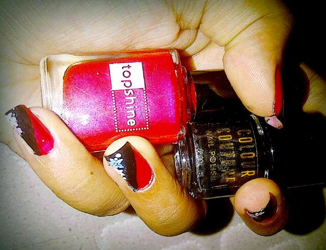SAbeautyBuzz's tweet photo. Nailart- gift from @Beauty_Bulletin ... Colour @Clicks_SA #TopshineCharming only R12- Perfectcolor that lasts! http://t.co/Tkb607Nmgq