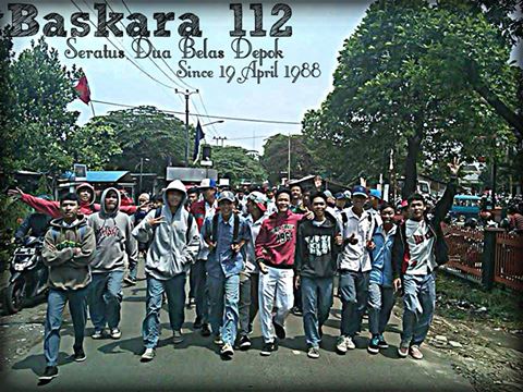 AlanWArs2's tweet photo. Thn kemaren, pas nyekar alm.vijer @bojonggede :D"@STMBaskara700  "@STMBaskara700 "@AlanWArs2 @STMBASKARA112 http://t.co/XgUTXlPXeh""""