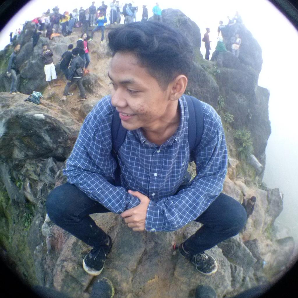 Alisputra50's tweet photo. #Sibayak http://t.co/4X0IUWabkN