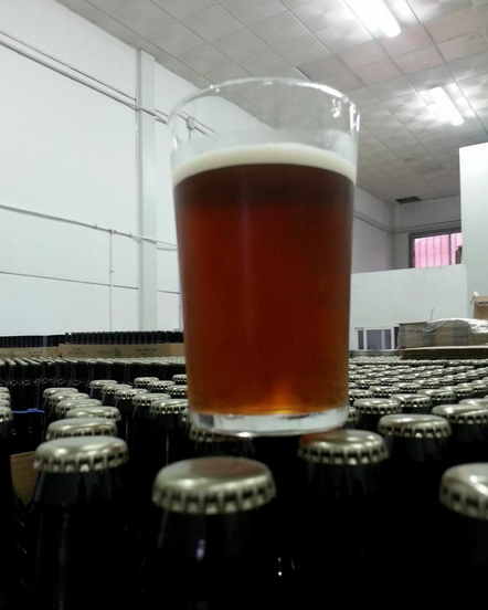 Ballutcervezas's tweet photo. Nada de #BlueMonday , empezamos la semana con alegría y mucha Ballut! http://t.co/MzcNTWpSWU